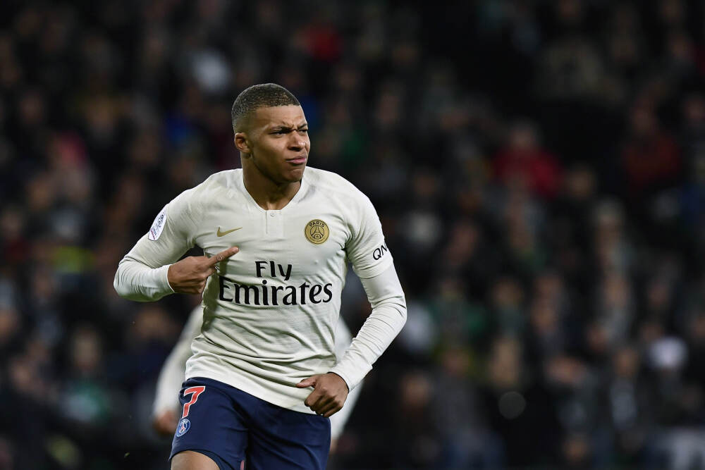 Siri终于要升级了，苹果AI还要靠谷歌